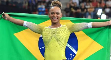 153548,rebeca-andrade-ganha-medalha-de-prata-na-ginastica-artistica-individual-3