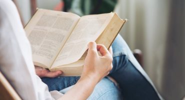 181982,governo-lanca-plano-nacional-do-livro-para-ampliar-leitura-e-combater-o-analfabetismo-3