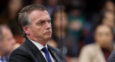 182347,defesa-de-bolsonaro-prepara-pedido-ao-stf-para-reduzir-pena-apos-aprovacao-de-nova-lei-3