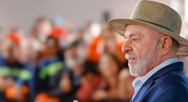 182791,lula-com-468-lidera-disputa-contra-flavio-bolsonaro-no-2-turno-aponta-pesquisa-3
