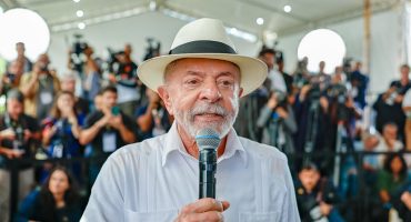 183034,lula-inicia-radioterapia-preventiva-apos-retirada-de-lesao-na-cabeca-3