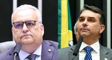 186399,flavio-bolsonaro-anuncia-alfredo-gaspar-como-candidato-a-vice-na-disputa-presidencial-3