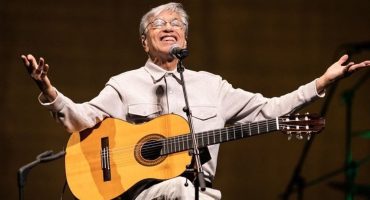 186521,aos-84-anos-caetano-veloso-recebe-homenagem-no-mam-3