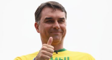 186918,flavio-lanca-candidatura-em-ato-esvaziado-com-bandeiras-dos-eua-e-ataques-a-lula-3
