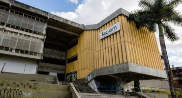 187091,ufba-condena-atos-de-violencia-apos-deputado-do-pl-agredir-estudantes-3