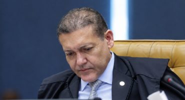 189892,kassio-nunes-e-a-ligacao-com-vorcaro-favorecimentos-e-festinha-de-luxo-com-cinco-garotas-o-que-revelam-as-mensagens-da-pf-3