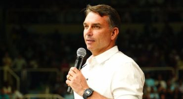 190072,flavio-bolsonaro-rejeita-desafio-de-lula-para-abrir-sigilos-diz-coluna-3
