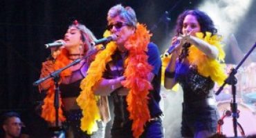 2caf3e25d604ca1451317313f2c8_img2