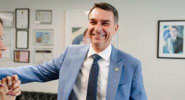 Capa_Master-filme-PIX-e-mais-as-mentiras-que-Flavio-Bolsonaro-ja-contou