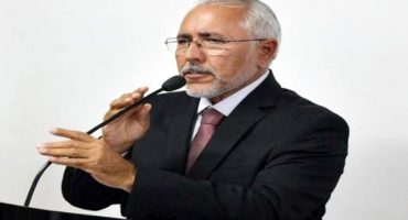 Prefeito durante discurso de posse, em 2017 – Foto: Arquivo / leitor