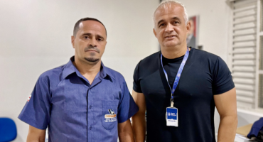capa-reuniao-onibus-greve-750x536