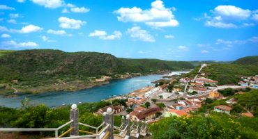 Piranhas, um dos mais importantes destinos turísticos sertanejos, fica a menos de 100 km de Paulo Afonso Foto: Kaio Fragoso