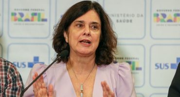 Brasília, 03/07/2023 A ministra da Saúde, Nísia Trindade, acompanhada do secretário de Atenção à Saúde, Helvécio Magalhães, do presidente do Conselho Nacional de Saúde (CNS), Fernando Pigatto e da diretora do Departamento de Saúde Mental, Sônia Barros, durante coletiva sobre ações para a expansão da assistência à saúde mental no SUS. Foto: Fabio Rodrigues-Pozzebom/ Agência Brasil
