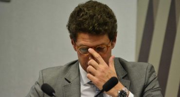 O ministro do Meio Ambiente, Ricardo Salles, assinou com Bolsonaro o decreto que diminui o Conama (Conselho Nacional do Meio Ambiente — Foto: Renato Costa/Framephoto/Estadão Conteúdo